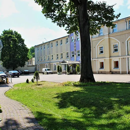 Nb With Free Parking Szálloda 3*